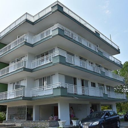 Prado Apartments Litóchoron Dış mekan fotoğraf